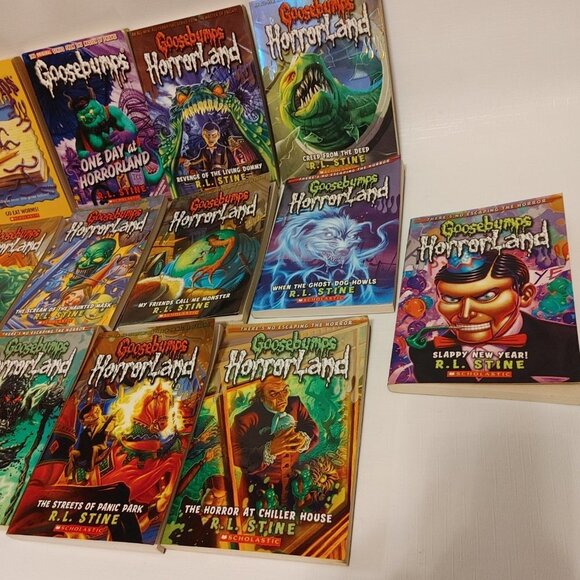 GOOSEBUMPS R.L. Stein BOOK LOT of 13 - Picture 3 of 4